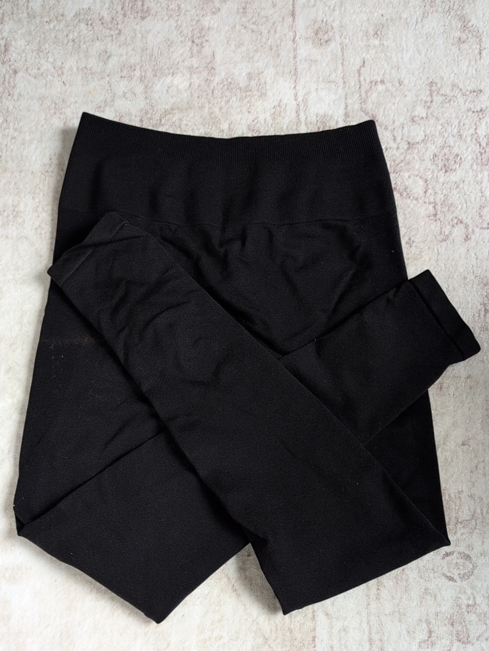 Black Aurola Leggings - *With Flaw*